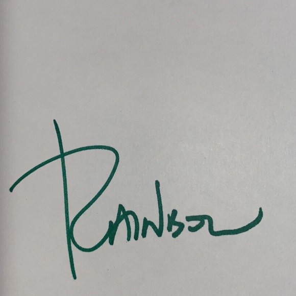 Rainbow Rowell Signed Carry On Hardcover with 2 Dust Jackets First Edition - Picture 8 of 15